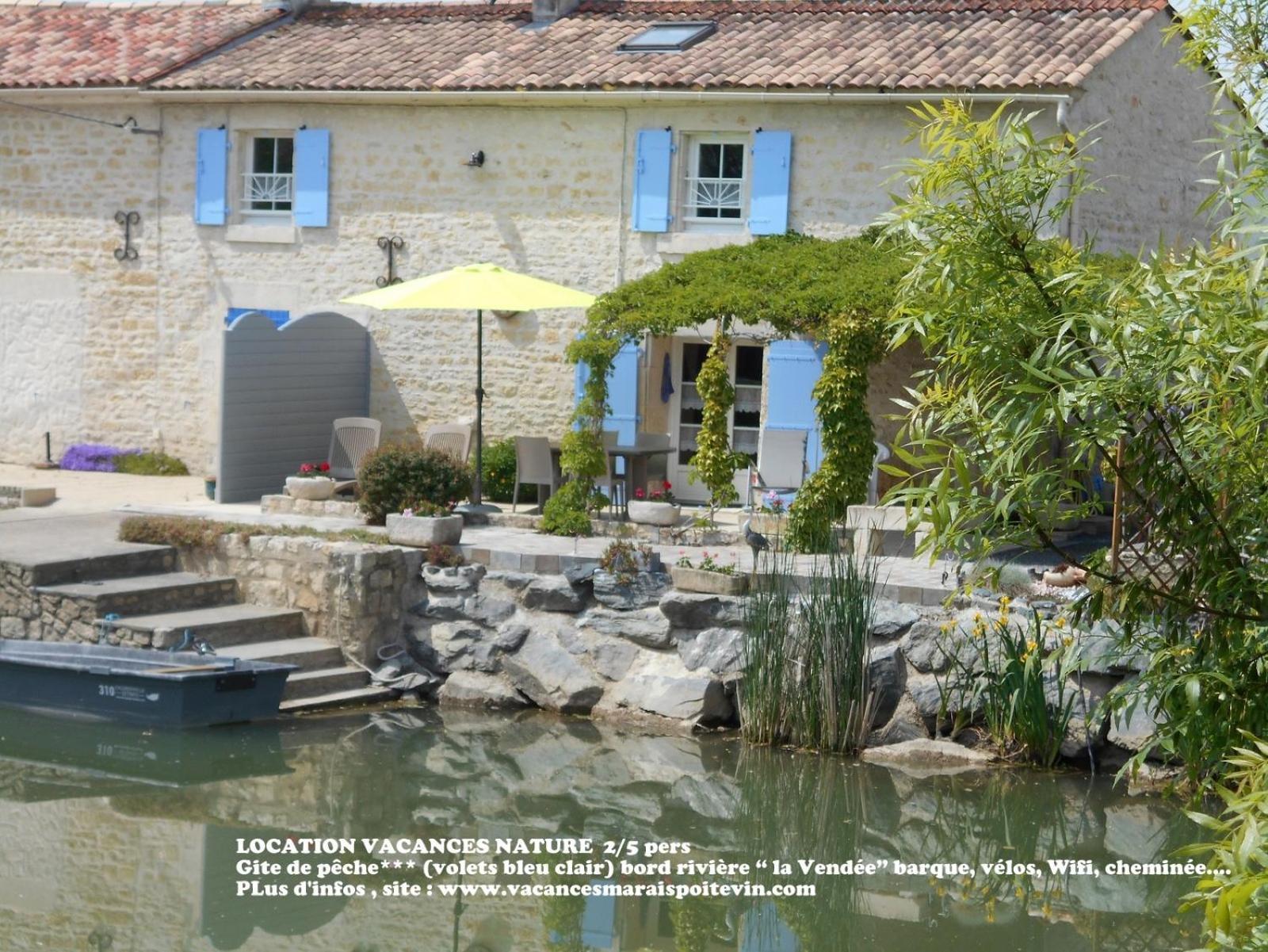 MARAIS POITEVIN pêche ,barque, vélos, wifi, linge, cheminée, cuisine La Taillee Extérieur photo